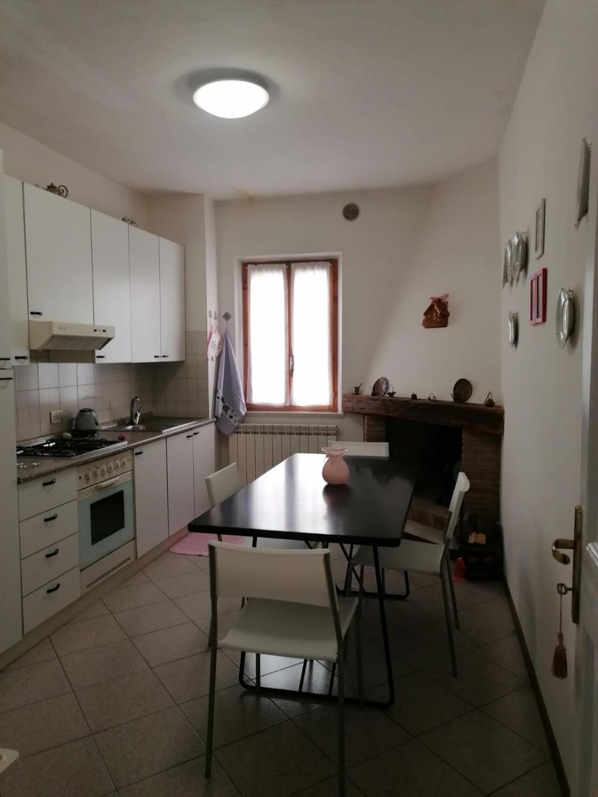 Residenza Le Ortensie 托迪 外观 照片